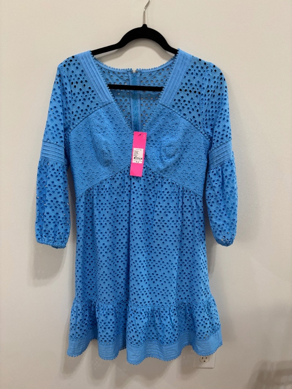 Lilly Pulitzer NWT size 4 Lucinda dress in Zanzibar blue tideline eyelet dress
